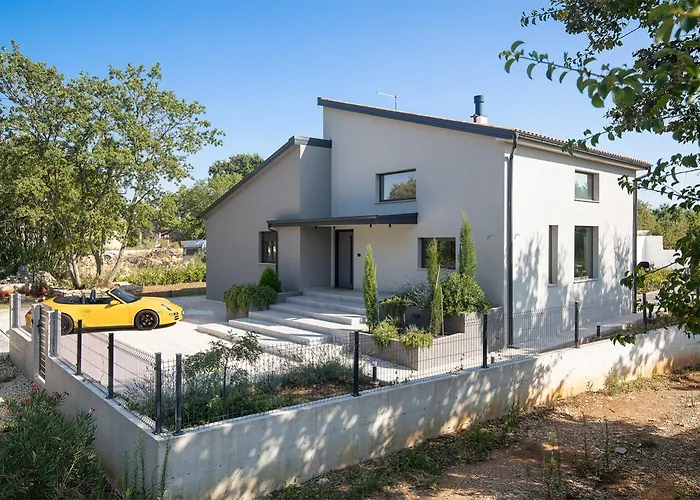 Villa Istriacation *