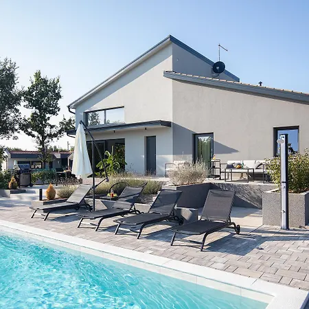 Istriacation Villa
