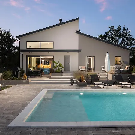 Istriacation Villa *